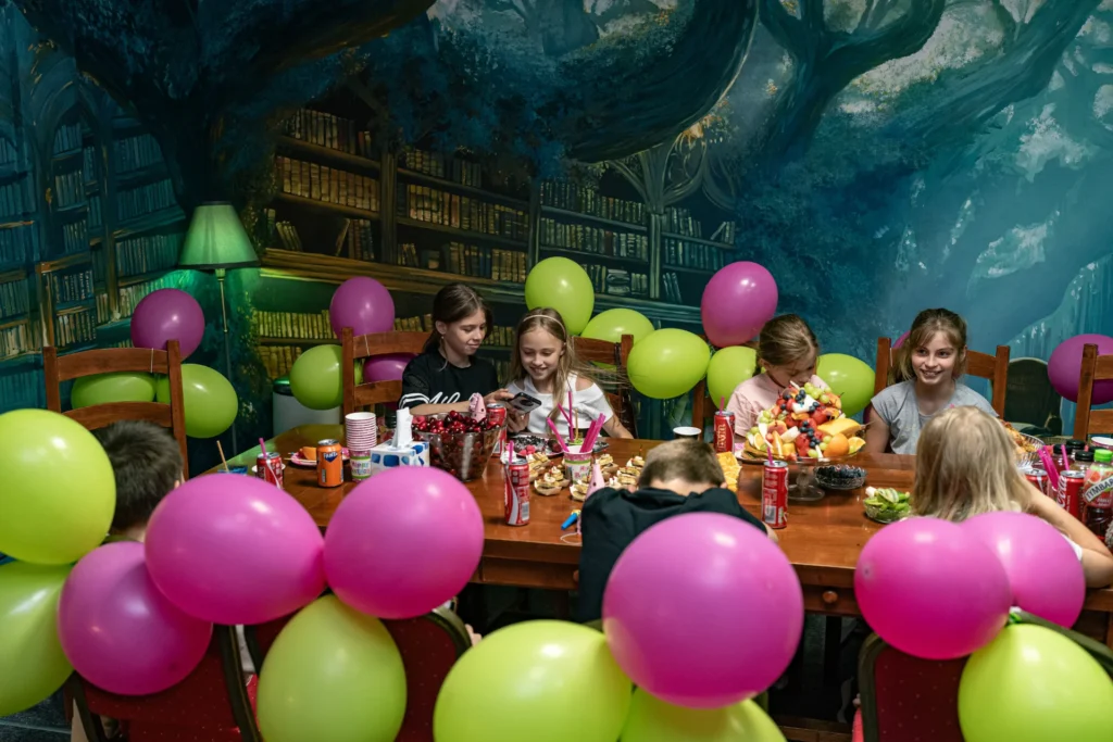 Escape room na urodzinach dla dzieci w Warszawie